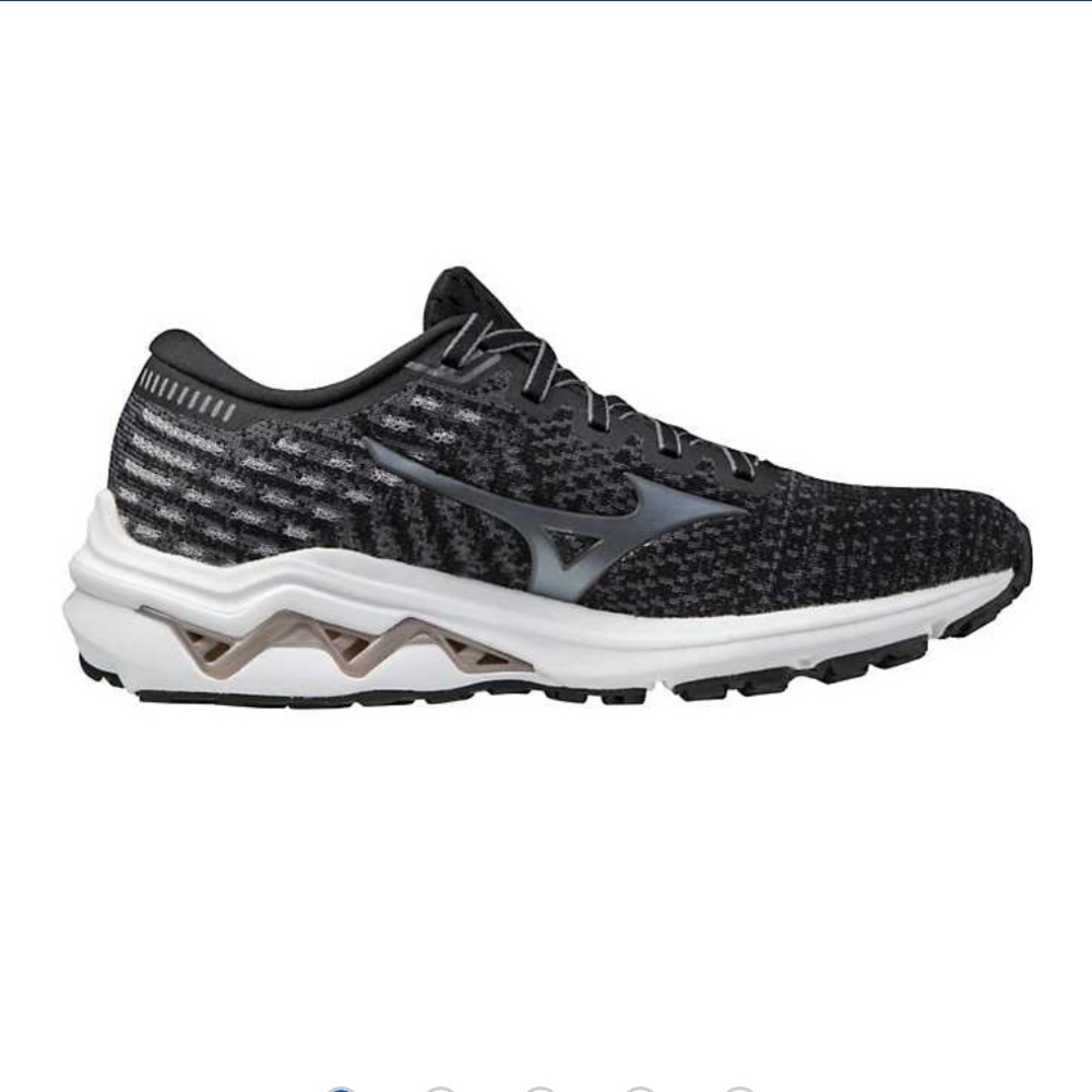 Mizuno Women's Wave Inspire 17 WAVEKNIT Running Shoes - SIZE 9